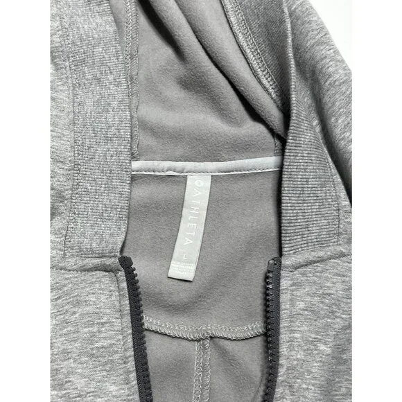 Athleta Gray Sleeveless Vest Size Large - Picture 3 of 5